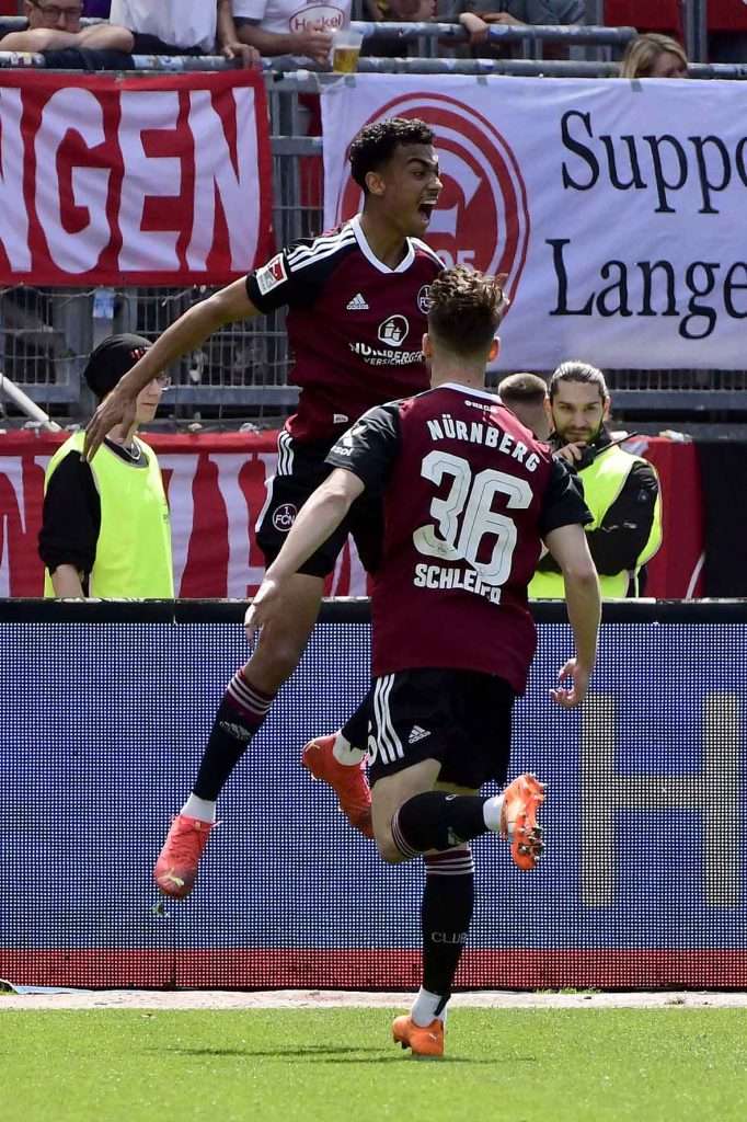 #Fußball, #Liga2, #fcn, #1fcn, #DFL, #DFB, #Nürnberg, #fussball, #maxmorlockstadion, #Ball, #Sport, #Fans, #Jubel, #Torjubel, #Pyrotechnik, #Fahnen, #Fanblock, #Zweikampf, #Schiedsrichter, #Linienrichter, #Wolf Klima, #SparkasseNürnberg, #N-Ergie, #richterFrenzel, #Zuschauer, #azubi, #handwerkerclub, #fcnf95,