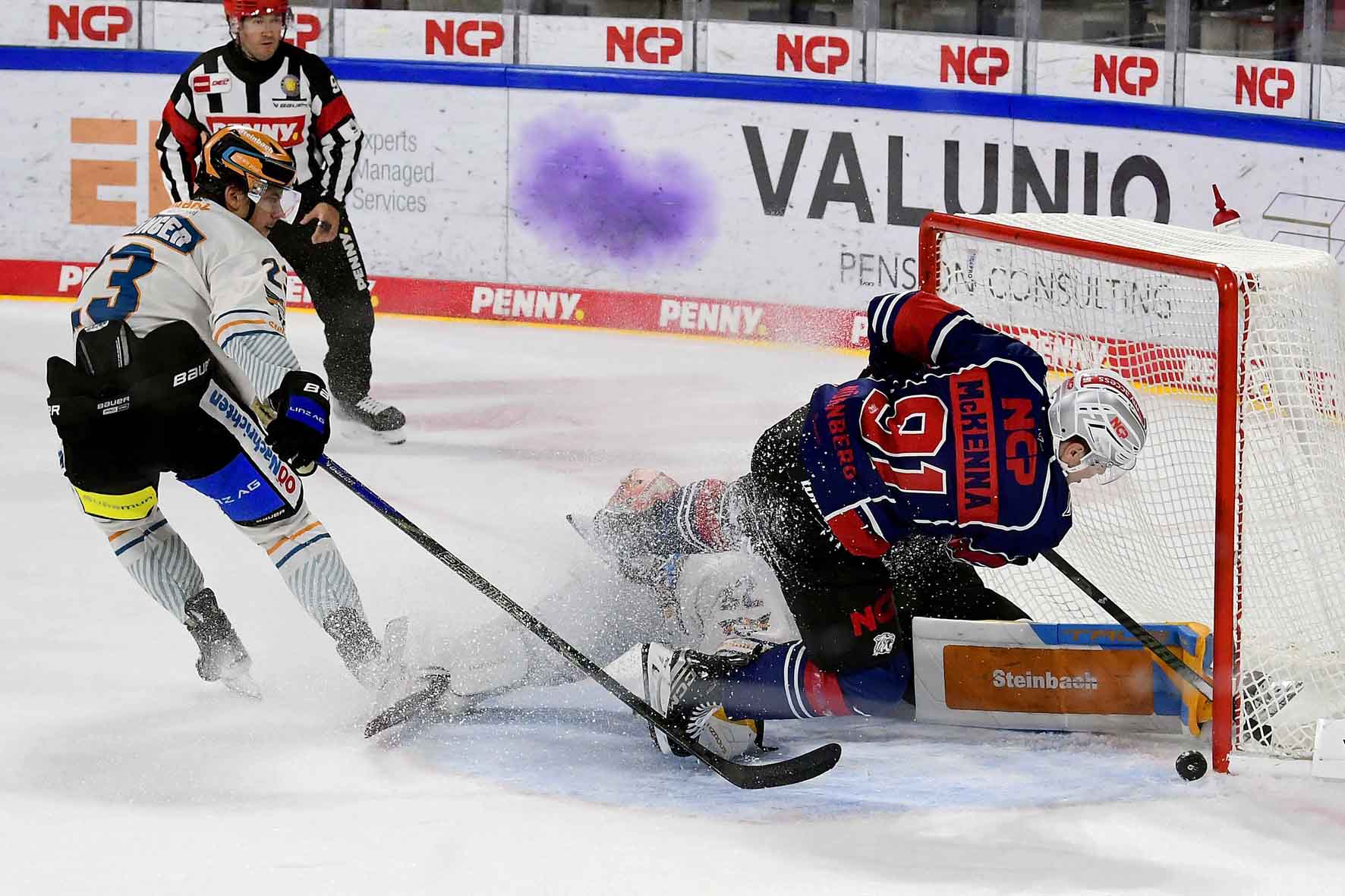 #del, #eishockey, #nit, #nuernbergicetigers, #icetigers, #puck, #pucki, #maskottchen, #nuernberg, #arena, #tor, #zuschauer, #fans, #hofmannpersonal, #vielfaltgewinnt, #keinfanohnejob, #bodin, #nergie, #wbgnuernberg,
