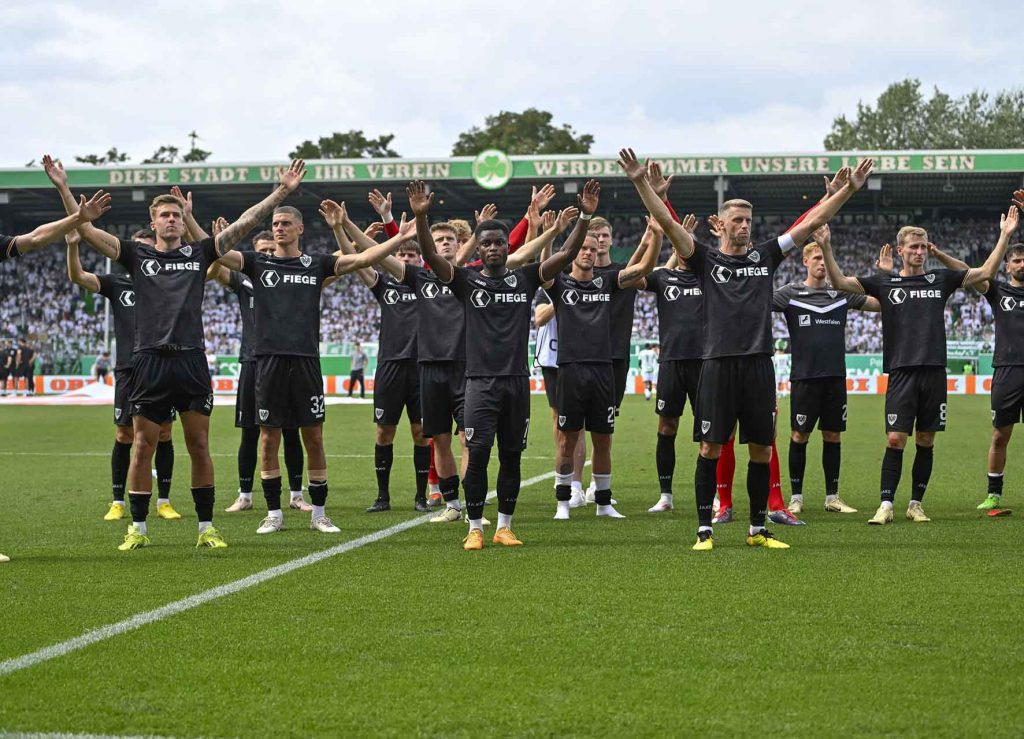 #Fussball, #Bundesliga, #DFL, #Liga2, #GreutherFürth, #sgf, #SportparkRonhof, #Kleeblatt, #HofmannPersonal, #BruderSpielwaren, #FrankenBrunnen, #GrünerBier, #RosicImmobilien, #simbadickiegroup, #Swietelsky, #WildPanda, #Fürth, #ball, #stadion, #zuschauer, #fans, #tor, #vielfaltgewinnt, #keinfanohnejob,