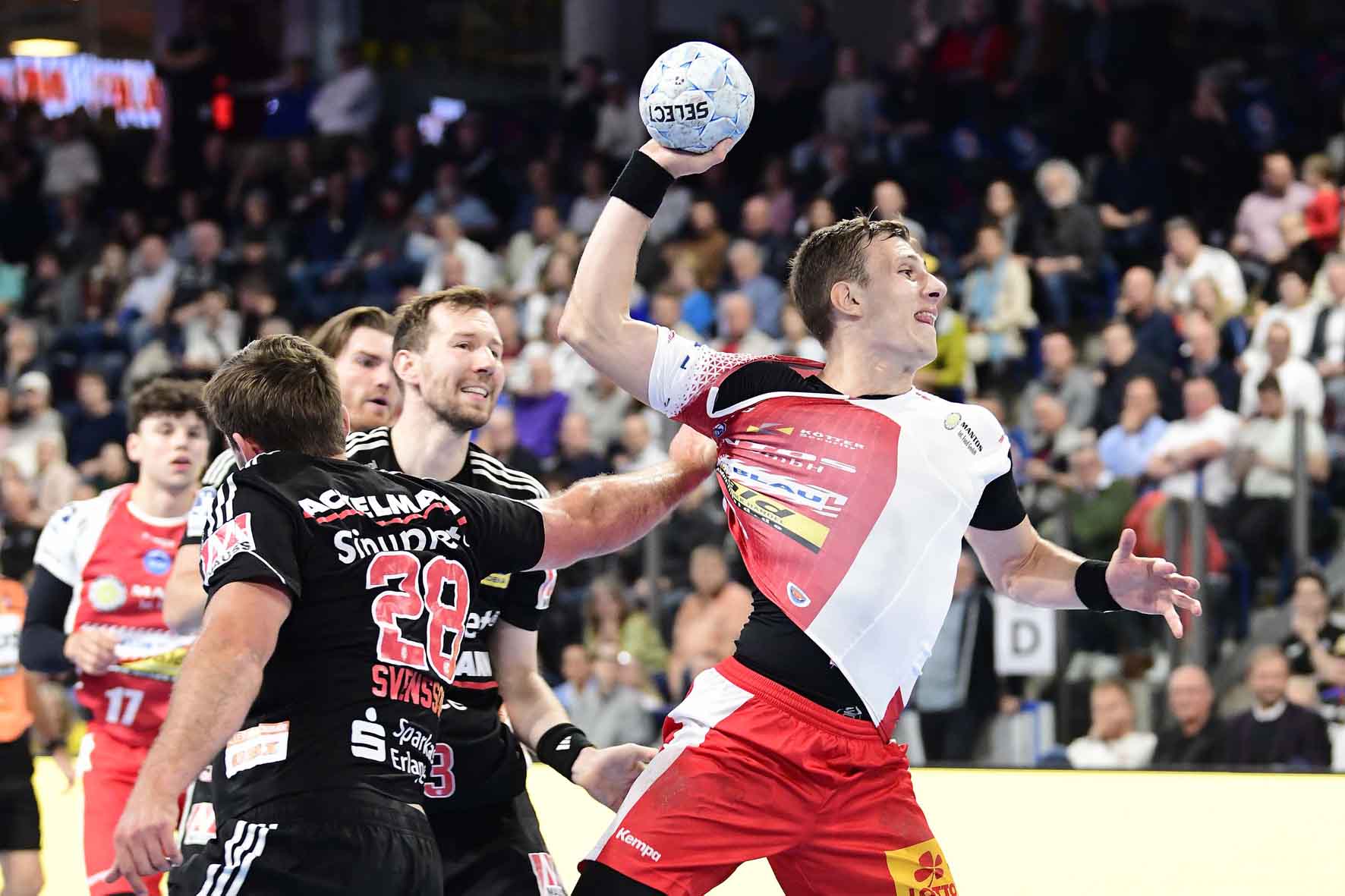 #Handballbundesliga, #LiquiMoly, #HCErlangen, #Handball, #HBL, #Nuremberg, #Erlangen, #ArenaNürnbergerVersicherung, #heitec, #Fackelmann, #Aichinger, #BarthHaas, #Bodin, #MaxBögl, #Bionorica, #Hemmersbach, #hlstudios, #HofmannPersonal, #LauerEuromovers, #Mauss, #pensionsolution, #Schultheiß, #SontowskiPartner, #Tucher, #Wild Panda, #hce, #ball, #tor, #zuschauer, #fans, #vielfaltgewinnt, #keinfanohnejob,