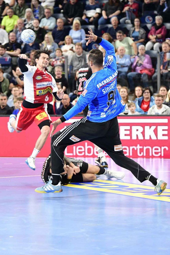 #Handballbundesliga, #LiquiMoly, #HCErlangen, #Handball, #HBL, #Nuremberg, #Erlangen, #ArenaNürnbergerVersicherung, #heitec, #Fackelmann, #Aichinger, #BarthHaas, #Bodin, #MaxBögl, #Bionorica, #Hemmersbach, #hlstudios, #HofmannPersonal, #LauerEuromovers, #Mauss, #pensionsolution, #Schultheiß, #SontowskiPartner, #Tucher, #Wild Panda, #hce, #ball, #tor, #zuschauer, #fans, #vielfaltgewinnt, #keinfanohnejob,
