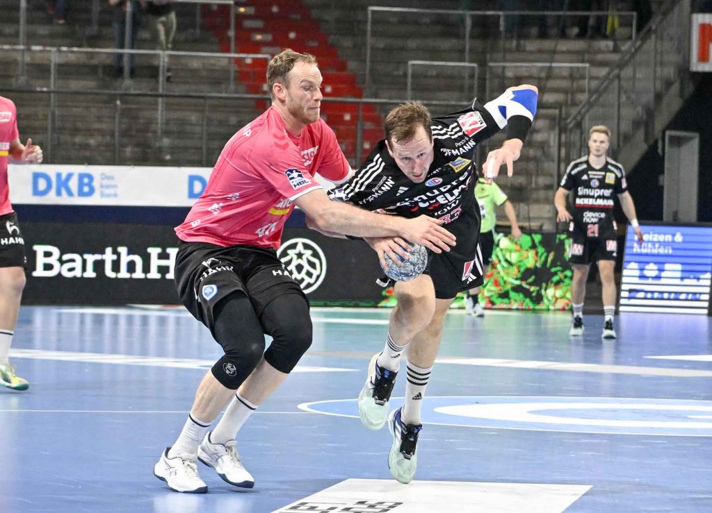 #Handballbundesliga, #LiquiMoly, #HCErlangen, #Handball, #HBL, #Nuremberg, #Erlangen, #ArenaNürnbergerVersicherung, #heitec, #Fackelmann, #Aichinger, #BarthHaas, #Bodin, #MaxBögl, #Bionorica, #Hemmersbach, #hlstudios, #HofmannPersonal, #LauerEuromovers, #Mauss, #pensionsolution, #Schultheiß, #SontowskiPartner, #Tucher, #Wild Panda, #hce, #ball, #tor, #zuschauer, #fans, #vielfaltgewinnt, #keinfanohnejob,