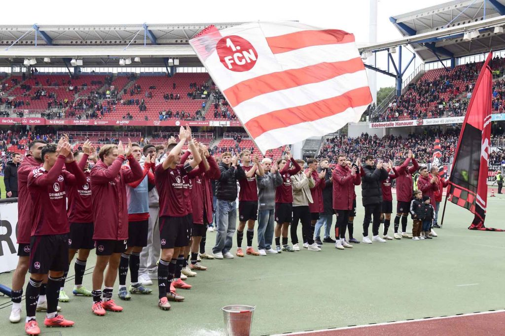 #Fußball, #Liga2, #Bundesliga, #DFL, #DFB, #Nürnberg, #1fcn, #fcn, #ClubHaus, #Stadion, #MaxMorlockStadion, #Fußball, #Ball, #Sport, #Fans, #Torjubel, #Ausschreitung, #Pyrotechnik, #Fahnen, #Fanblock, #Faszination, #Action, #Zweikampf, #Schiedsrichter, #Linienrichter, #FrankenBrunnen, #RichterFrenzel, #WolfHeizung, #NErgie, #Kulmbacher, #SparkasseNürnberg, #Freizeit, #Familie, #Zuschauer, #MaxMorlock, #Spielräume, #Stolperstein, #JenöKonradCup, #dielegendelebt, #Handball, #Boxen, #Tennis, #Schwimmen, #Handwerkerazubimesse,