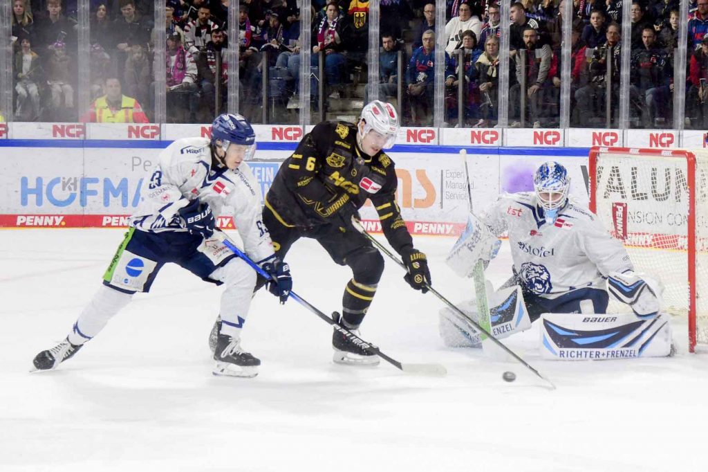 #del, #eishockey, #nit, #nuernbergicetigers, #icetigers, #puck, #pucki, #maskottchen, #nuernberg, #arena, #tor, #zuschauer, #fans, #hofmannpersonal, #vielfaltgewinnt, #keinfanohnejob, #bodin, #nergie, #wbgnuernberg,