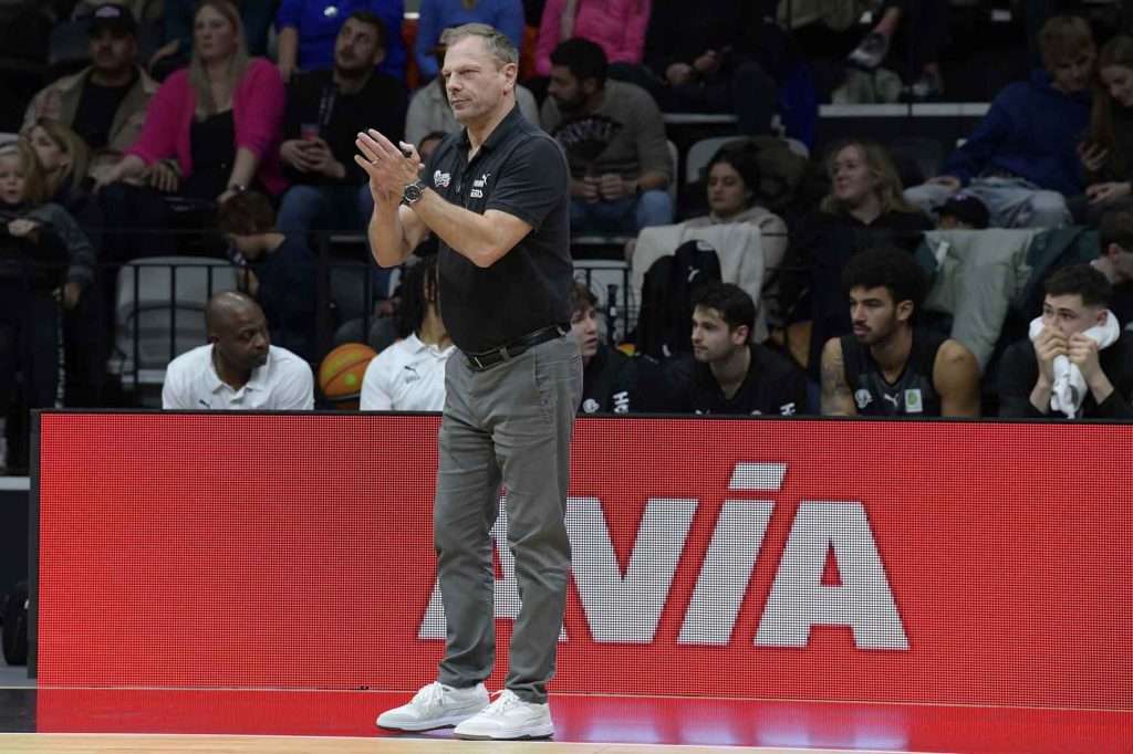 #bbl, #basketball, #proa, #nuernbergfalcons, #nuernberg, #falcons, #nbc, #kiametropolarena, #sparkassenuernberg, #nergie, #wbgnuernberg, #hofmannpersonal, #barmerliga, #nuebasketball, #vielfaltgewinnt, #keinfanohnejob, #norisblockers,