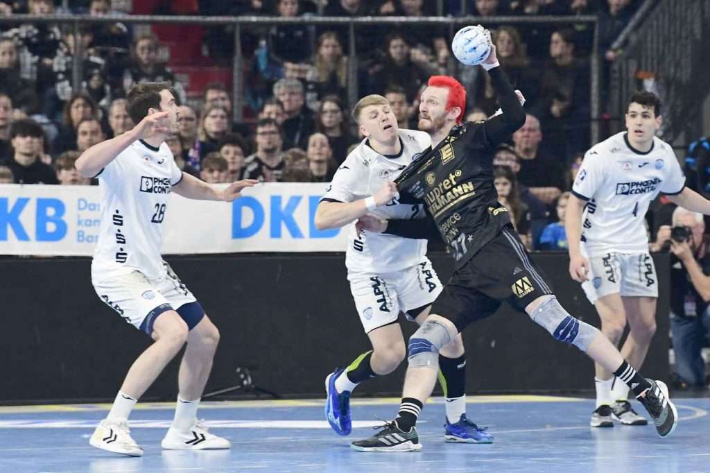 #Handballbundesliga, #LiquiMoly, #HCErlangen, #Handball, #HBL, #Nuremberg, #Erlangen, #ArenaNürnbergerVersicherung, #heitec, #Fackelmann, #Aichinger, #BarthHaas, #Bodin, #MaxBögl, #Bionorica, #Hemmersbach, #hlstudios, #HofmannPersonal, #LauerEuromovers, #Mauss, #pensionsolution, #Schultheiß, #SontowskiPartner, #Tucher, #Wild Panda, #hce, #ball, #tor, #zuschauer, #fans, #vielfaltgewinnt, #keinfanohnejob,