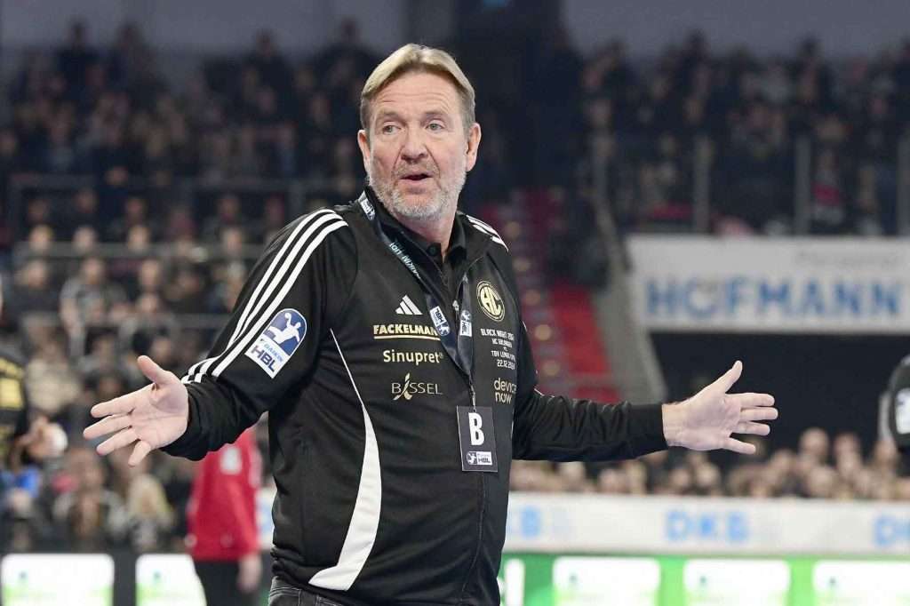 #Handballbundesliga, #LiquiMoly, #HCErlangen, #Handball, #HBL, #Nuremberg, #Erlangen, #ArenaNürnbergerVersicherung, #heitec, #Fackelmann, #Aichinger, #BarthHaas, #Bodin, #MaxBögl, #Bionorica, #Hemmersbach, #hlstudios, #HofmannPersonal, #LauerEuromovers, #Mauss, #pensionsolution, #Schultheiß, #SontowskiPartner, #Tucher, #Wild Panda, #hce, #ball, #tor, #zuschauer, #fans, #vielfaltgewinnt, #keinfanohnejob,