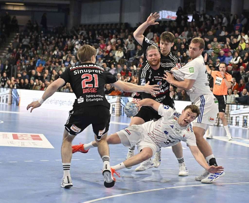 #Handballbundesliga, #LiquiMoly, #HCErlangen, #Handball, #HBL, #Nuremberg, #Erlangen, #ArenaNürnbergerVersicherung, #heitec, #Fackelmann, #Aichinger, #BarthHaas, #Bodin, #MaxBögl, #Bionorica, #Hemmersbach, #hlstudios, #HofmannPersonal, #LauerEuromovers, #Mauss, #pensionsolution, #Schultheiß, #SontowskiPartner, #Tucher, #Wild Panda, #hce, #ball, #tor, #zuschauer, #fans, #vielfaltgewinnt, #keinfanohnejob,