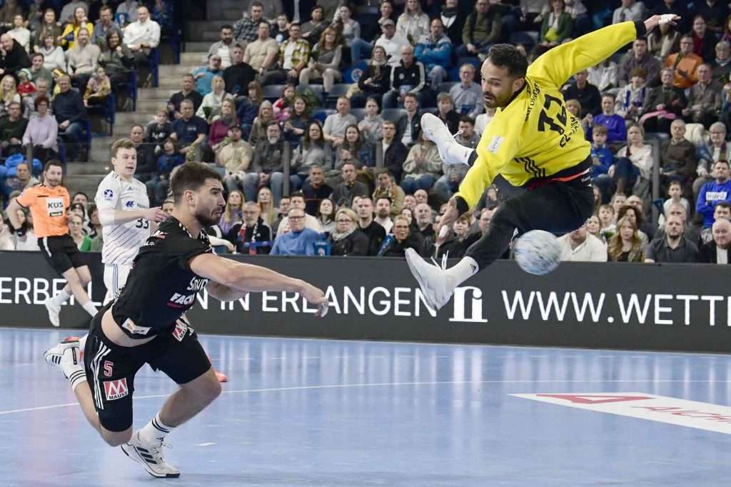 #Handballbundesliga, #LiquiMoly, #HCErlangen, #Handball, #HBL, #Nuremberg, #Erlangen, #ArenaNürnbergerVersicherung, #heitec, #Fackelmann, #Aichinger, #BarthHaas, #Bodin, #MaxBögl, #Bionorica, #Hemmersbach, #hlstudios, #HofmannPersonal, #LauerEuromovers, #Mauss, #pensionsolution, #Schultheiß, #SontowskiPartner, #Tucher, #Wild Panda, #hce, #ball, #tor, #zuschauer, #fans, #vielfaltgewinnt, #keinfanohnejob,