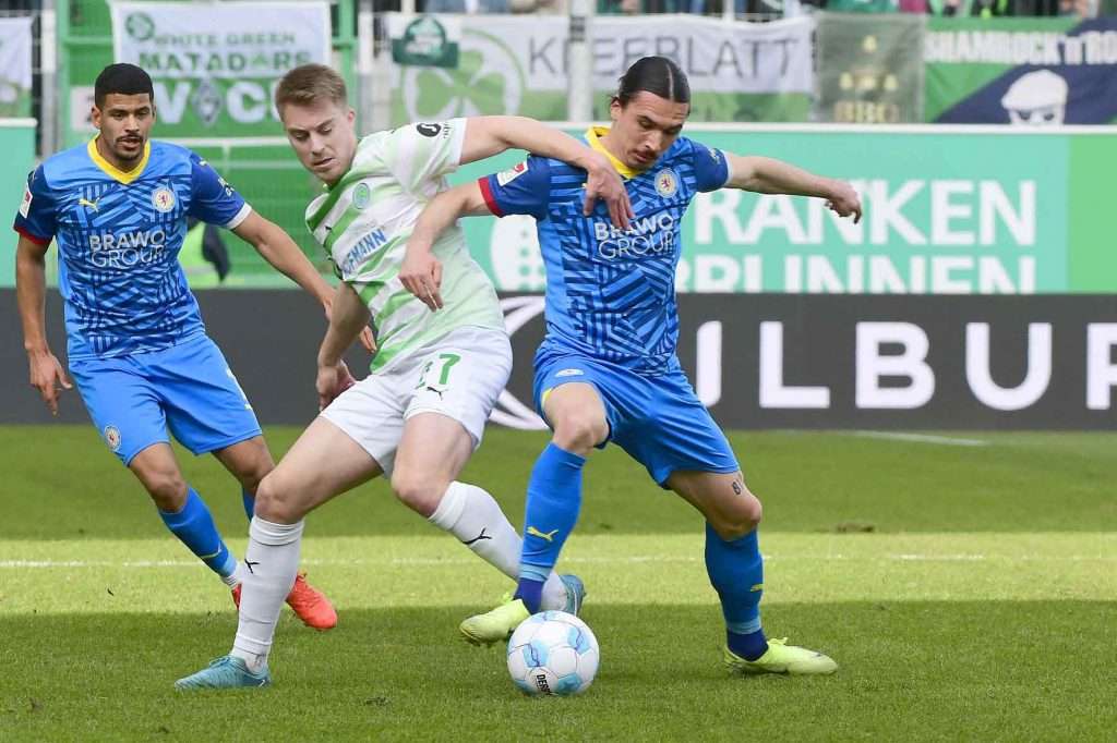 #Fussball, #Bundesliga, #DFL, #Liga2, #GreutherFürth, #sgf, #SportparkRonhof, #Kleeblatt, #HofmannPersonal, #BruderSpielwaren, #FrankenBrunnen, #GrünerBier, #RosicImmobilien, #simbadickiegroup, #Swietelsky, #WildPanda, #Fürth, #ball, #stadion, #zuschauer, #fans, #tor, #vielfaltgewinnt, #keinfanohnejob,