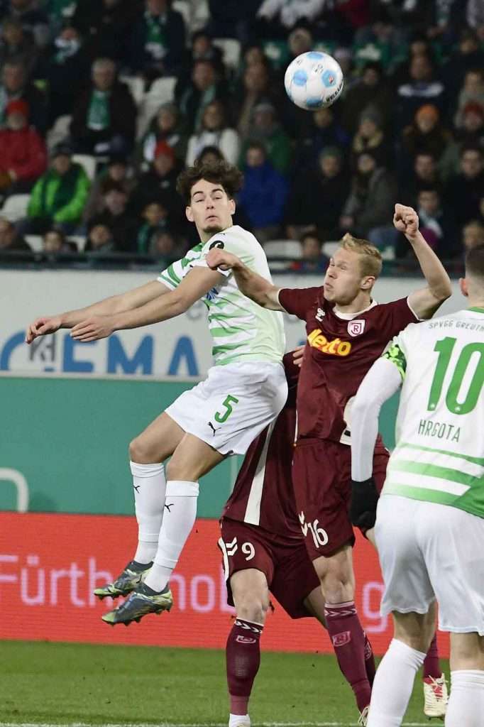 #Fussball, #Bundesliga, #DFL, #Liga2, #GreutherFürth, #sgf, #SportparkRonhof, #Kleeblatt, #HofmannPersonal, #BruderSpielwaren, #FrankenBrunnen, #GrünerBier, #RosicImmobilien, #simbadickiegroup, #Swietelsky, #WildPanda, #Fürth, #ball, #stadion, #zuschauer, #fans, #tor, #vielfaltgewinnt, #keinfanohnejob,