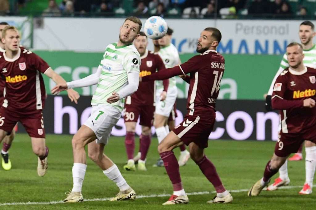 #Fussball, #Bundesliga, #DFL, #Liga2, #GreutherFürth, #sgf, #SportparkRonhof, #Kleeblatt, #HofmannPersonal, #BruderSpielwaren, #FrankenBrunnen, #GrünerBier, #RosicImmobilien, #simbadickiegroup, #Swietelsky, #WildPanda, #Fürth, #ball, #stadion, #zuschauer, #fans, #tor, #vielfaltgewinnt, #keinfanohnejob,