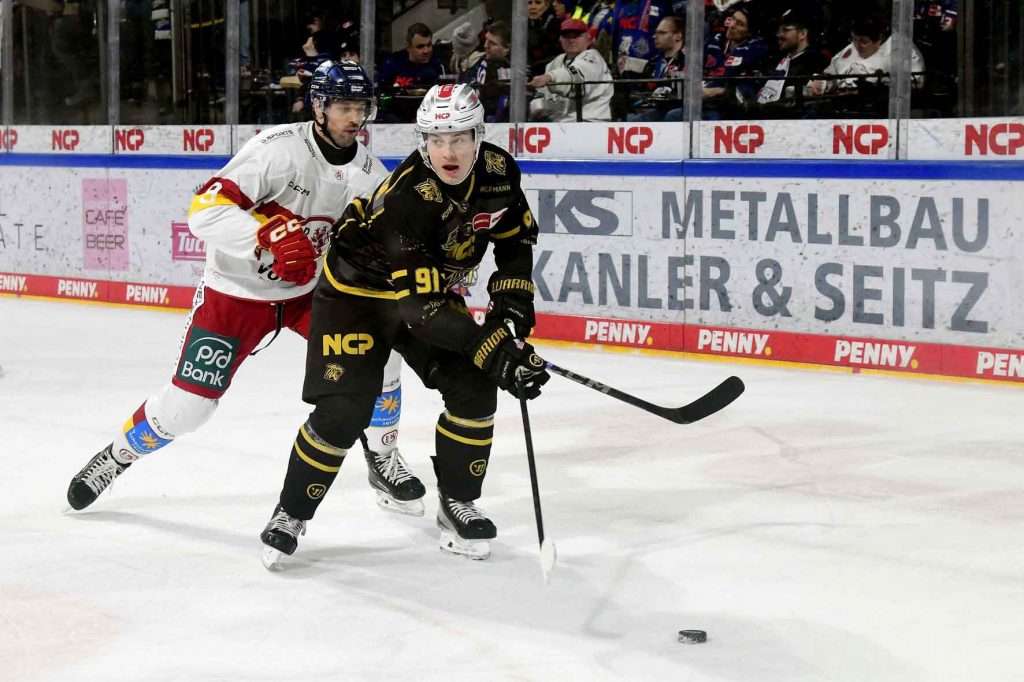 #del, #eishockey, #nit, #nuernbergicetigers, #icetigers, #puck, #pucki, #maskottchen, #nuernberg, #arena, #tor, #zuschauer, #fans, #hofmannpersonal, #vielfaltgewinnt, #keinfanohnejob, #bodin, #nergie, #wbgnuernberg,