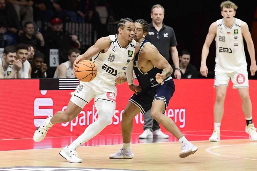 #bbl, #basketball, #proa, #nuernbergfalcons, #nuernberg, #falcons, #nbc, #kiametropolarena, #sparkassenuernberg, #nergie, #wbgnuernberg, #hofmannpersonal, #barmerliga, #nuebasketball, #vielfaltgewinnt, #keinfanohnejob, #norisblockers,