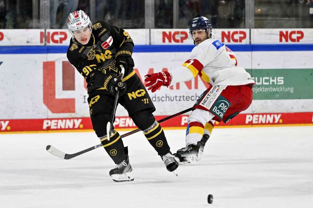 #del, #eishockey, #nit, #nuernbergicetigers, #icetigers, #puck, #pucki, #maskottchen, #nuernberg, #arena, #tor, #zuschauer, #fans, #hofmannpersonal, #vielfaltgewinnt, #keinfanohnejob, #bodin, #nergie, #wbgnuernberg,