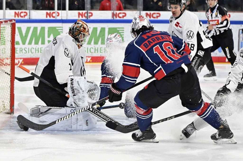 #del, #eishockey, #nit, #nuernbergicetigers, #icetigers, #puck, #pucki, #maskottchen, #nuernberg, #arena, #tor, #zuschauer, #fans, #hofmannpersonal, #vielfaltgewinnt, #keinfanohnejob, #bodin, #nergie, #wbgnuernberg,