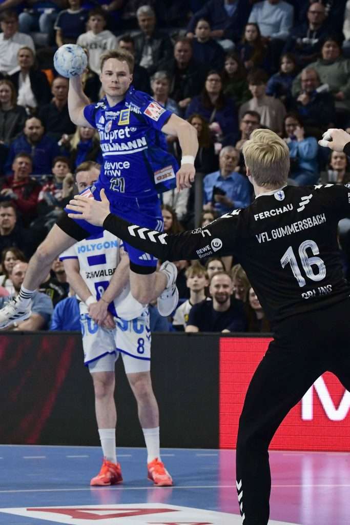 #Handballbundesliga, #LiquiMoly, #HCErlangen, #Handball, #HBL, #Nuremberg, #Erlangen, #ArenaNürnbergerVersicherung, #heitec, #Fackelmann, #Aichinger, #BarthHaas, #Bodin, #MaxBögl, #Bionorica, #Hemmersbach, #hlstudios, #HofmannPersonal, #LauerEuromovers, #Mauss, #pensionsolution, #Schultheiß, #SontowskiPartner, #Tucher, #Wild Panda, #hce, #ball, #tor, #zuschauer, #fans, #vielfaltgewinnt, #keinfanohnejob,