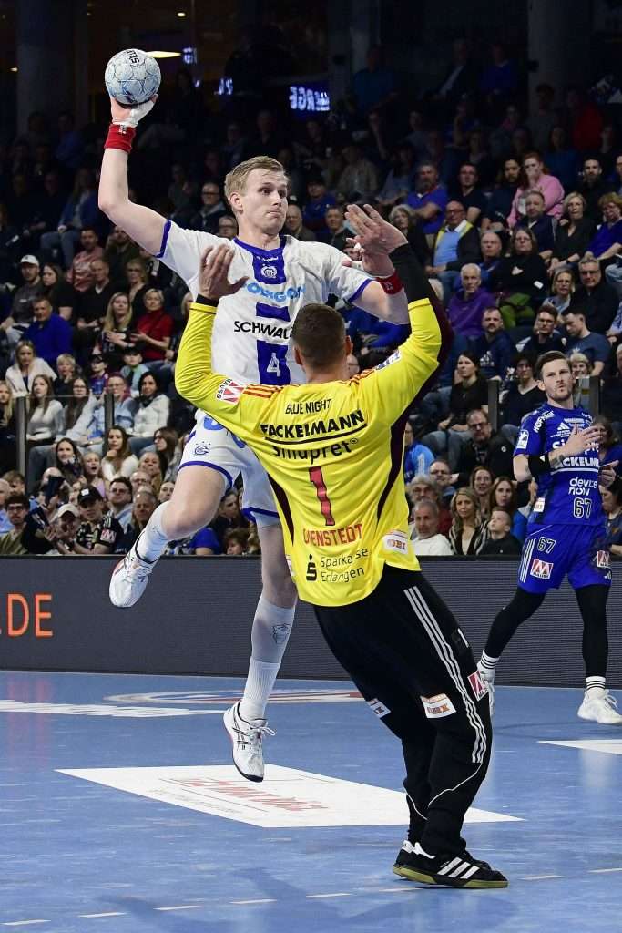 #Handballbundesliga, #LiquiMoly, #HCErlangen, #Handball, #HBL, #Nuremberg, #Erlangen, #ArenaNürnbergerVersicherung, #heitec, #Fackelmann, #Aichinger, #BarthHaas, #Bodin, #MaxBögl, #Bionorica, #Hemmersbach, #hlstudios, #HofmannPersonal, #LauerEuromovers, #Mauss, #pensionsolution, #Schultheiß, #SontowskiPartner, #Tucher, #Wild Panda, #hce, #ball, #tor, #zuschauer, #fans, #vielfaltgewinnt, #keinfanohnejob,