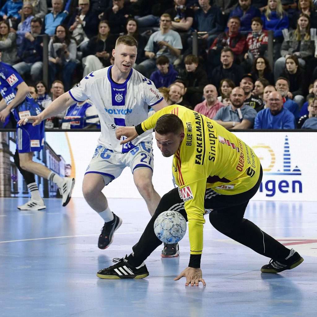 #Handballbundesliga, #LiquiMoly, #HCErlangen, #Handball, #HBL, #Nuremberg, #Erlangen, #ArenaNürnbergerVersicherung, #heitec, #Fackelmann, #Aichinger, #BarthHaas, #Bodin, #MaxBögl, #Bionorica, #Hemmersbach, #hlstudios, #HofmannPersonal, #LauerEuromovers, #Mauss, #pensionsolution, #Schultheiß, #SontowskiPartner, #Tucher, #Wild Panda, #hce, #ball, #tor, #zuschauer, #fans, #vielfaltgewinnt, #keinfanohnejob,