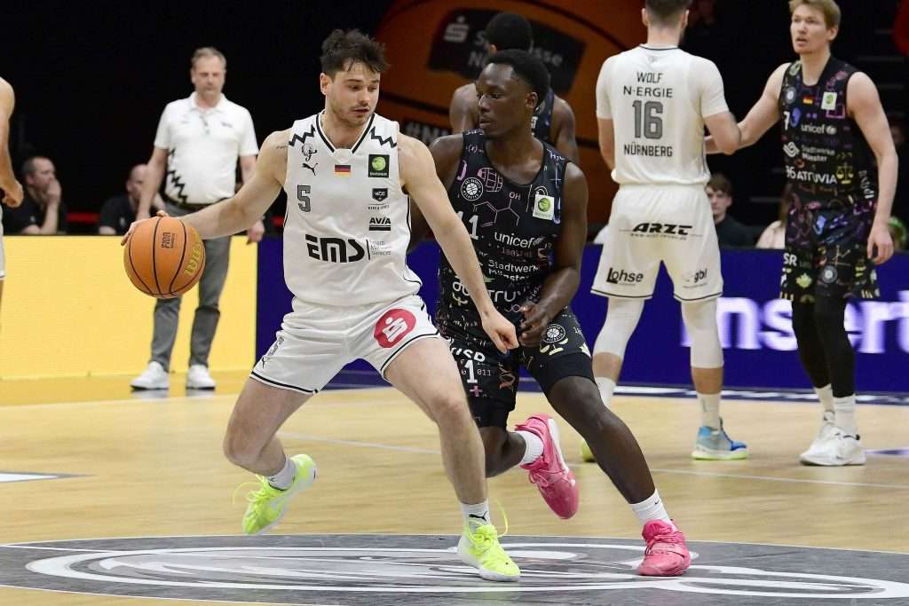 #bbl, #basketball, #proa, #nuernbergfalcons, #nuernberg, #falcons, #nbc, #kiametropolarena, #sparkassenuernberg, #nergie, #wbgnuernberg, #hofmannpersonal, #barmerliga, #nuebasketball, #vielfaltgewinnt, #keinfanohnejob, #norisblockers,
