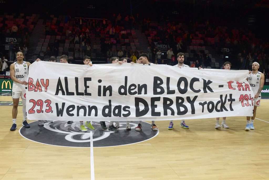 #bbl, #basketball, #proa, #nuernbergfalcons, #nuernberg, #falcons, #nbc, #kiametropolarena, #sparkassenuernberg, #nergie, #wbgnuernberg, #hofmannpersonal, #barmerliga, #nuebasketball, #vielfaltgewinnt, #keinfanohnejob, #norisblockers,