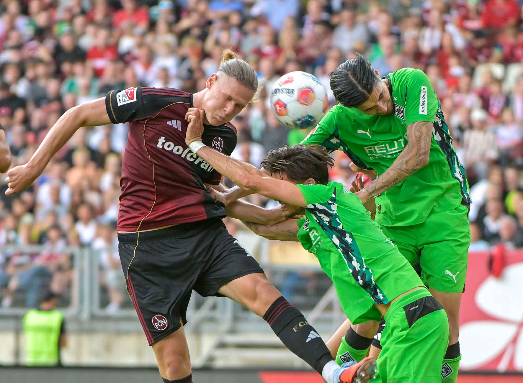 #Fußball, #Liga2, #Bundesliga, #DFL, #DFB, #Nürnberg, #1fcn, #fcn, #ClubHaus, #Stadion, #MaxMorlockStadion, #Fußball, #Ball, #Sport, #Fans, #Torjubel, #Ausschreitung, #Pyrotechnik, #Fahnen, #Fanblock, #Faszination, #Action, #Zweikampf, #Schiedsrichter, #Linienrichter, #FrankenBrunnen, #WolfHeizung, #NErgie, #toolcraft, #SparkasseNürnberg, #Freizeit, #Familie, #Zuschauer, #MaxMorlock, #Spielräume, #Stolperstein, #JenöKonradCup, #dielegendelebt, #Handball, #Boxen, #Tennis, #Schwimmen, #HandwerkerClub, #Handwerkerazubimesse, #azubimesse, #erstklaessleraktion, #125Jahre, #Jubiläum,
