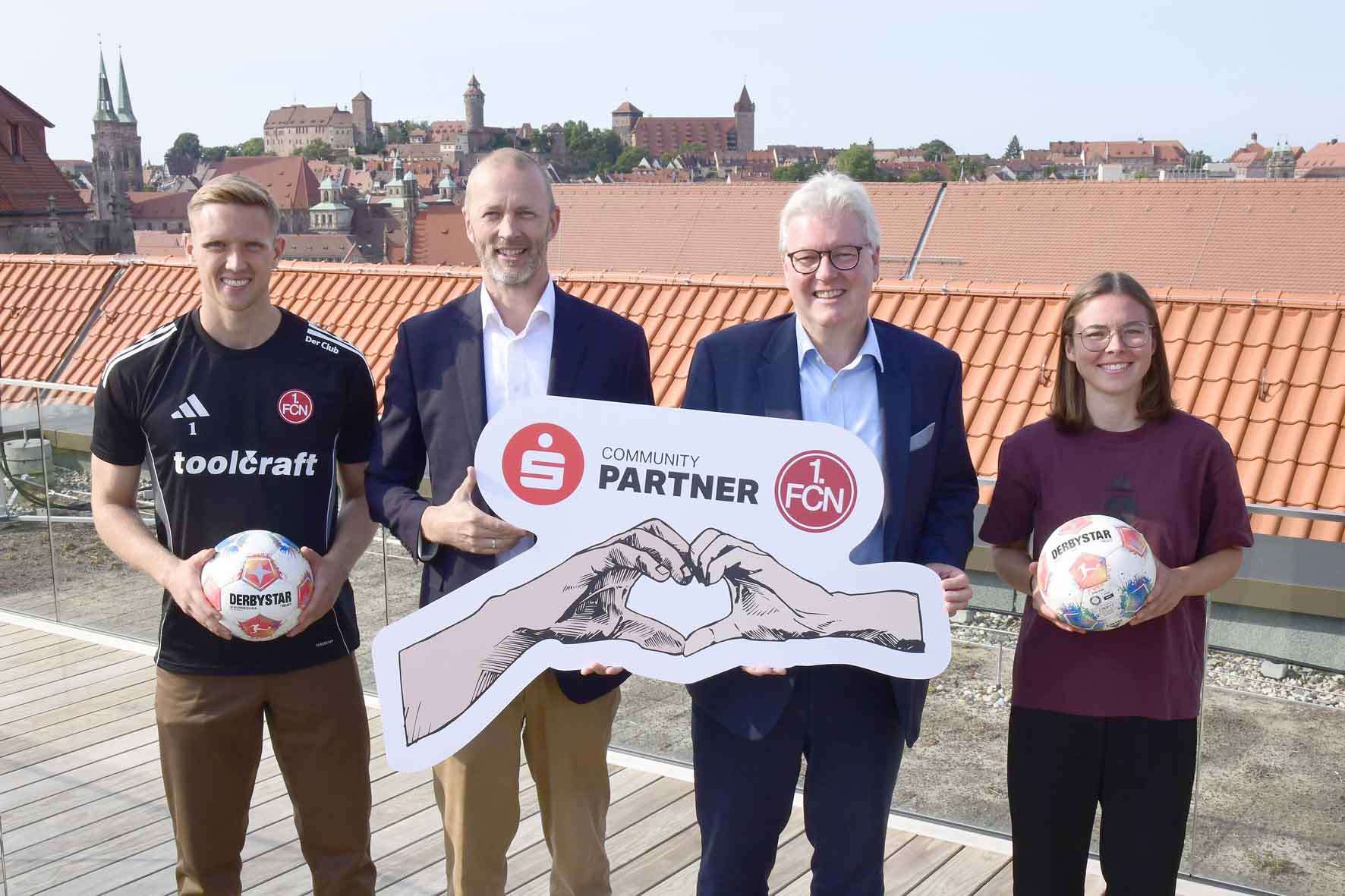 #Fußball, #Liga2, #Bundesliga, #DFL, #DFB, #Nürnberg, #Stadion, #MaxMorlockStadion, #Ball, #Sport, #Fans, #Torjubel, #Ausschreitung, #Pyrotechnik, #Fahnen, #Fanblock, #Faszination, #Action, #Zweikampf, #Schiedsrichter, #Linienrichter, #FrankenBrunnen, #NErgie, #SparkasseNürnberg, #toolcraft, #Freizeit, #Familie, #Zuschauer, #MaxMorlock, #Spielräume, #Stolperstein, #JenöKonradCup, #dielegendelebt,