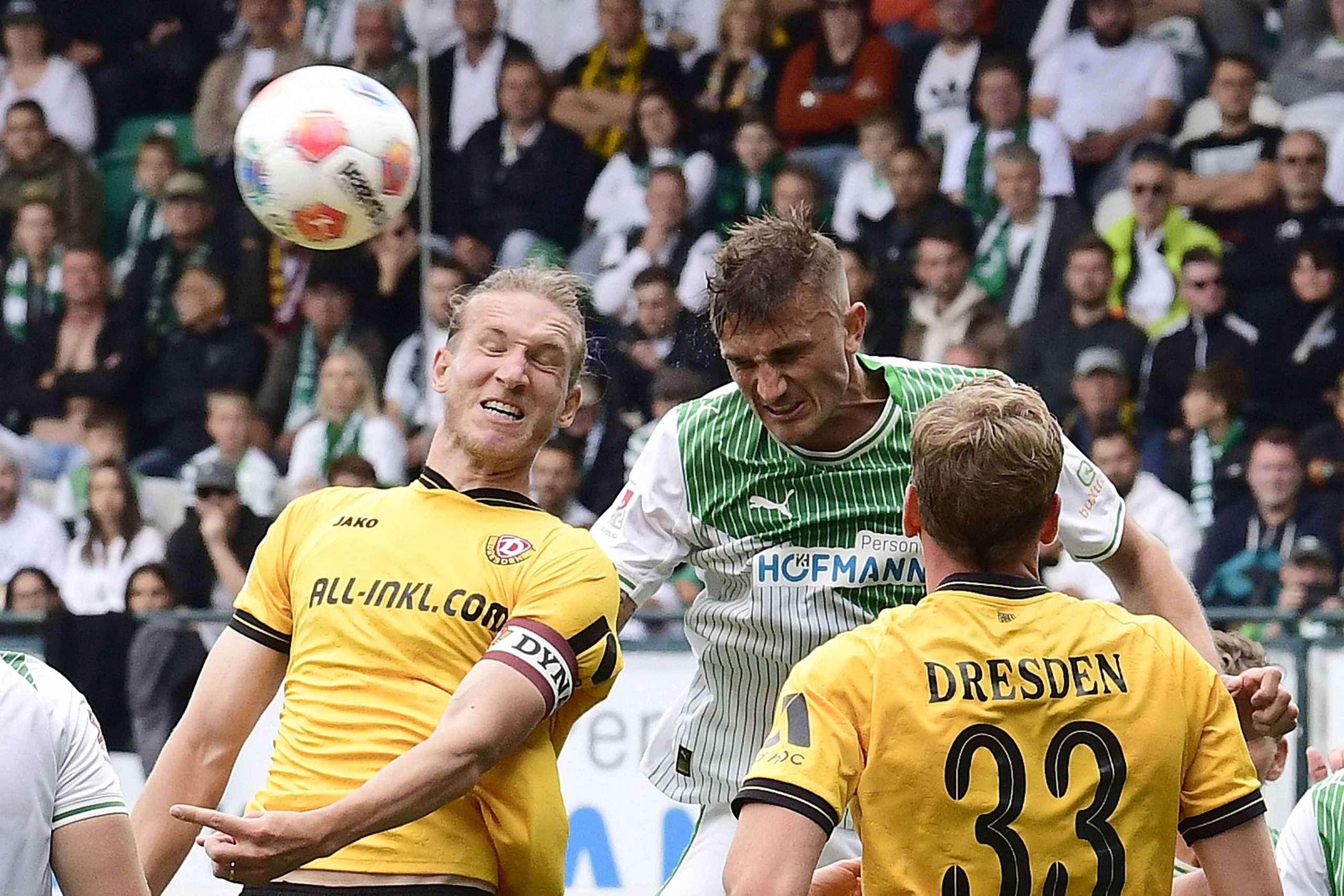 #Fussball, #Bundesliga, #DFL, #Liga2, #GreutherFürth, #sgf, #SportparkRonhof, #Kleeblatt, #HofmannPersonal, #BruderSpielwaren, #FrankenBrunnen, #GrünerBier, #RosicImmobilien, #simbadickiegroup, #Swietelsky, #WildPanda, #Fürth, #ball, #stadion, #zuschauer, #fans, #tor, #vielfaltgewinnt, #keinfanohnejob,