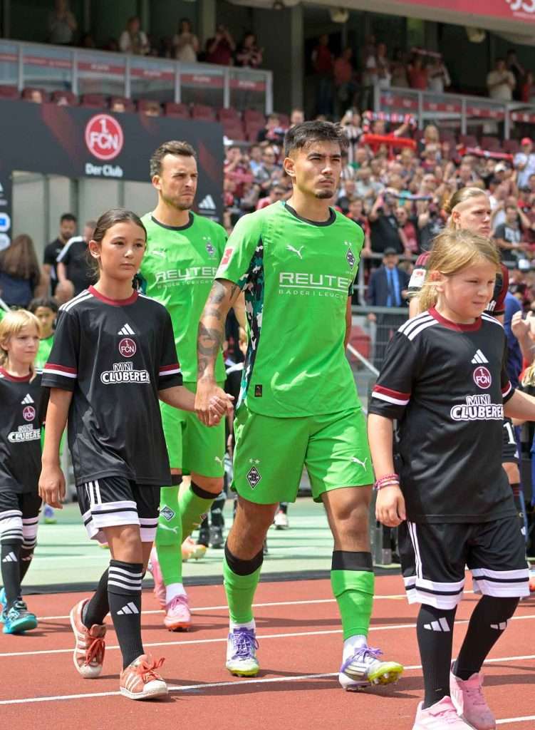 #Fußball, #Liga2, #Bundesliga, #DFL, #DFB, #Nürnberg, #1fcn, #fcn, #ClubHaus, #Stadion, #MaxMorlockStadion, #Fußball, #Ball, #Sport, #Fans, #Torjubel, #Ausschreitung, #Pyrotechnik, #Fahnen, #Fanblock, #Faszination, #Action, #Zweikampf, #Schiedsrichter, #Linienrichter, #FrankenBrunnen, #WolfHeizung, #NErgie, #toolcraft, #SparkasseNürnberg, #Freizeit, #Familie, #Zuschauer, #MaxMorlock, #Spielräume, #Stolperstein, #JenöKonradCup, #dielegendelebt, #Handball, #Boxen, #Tennis, #Schwimmen, #HandwerkerClub, #Handwerkerazubimesse, #azubimesse, #erstklaessleraktion, #125Jahre, #Jubiläum,