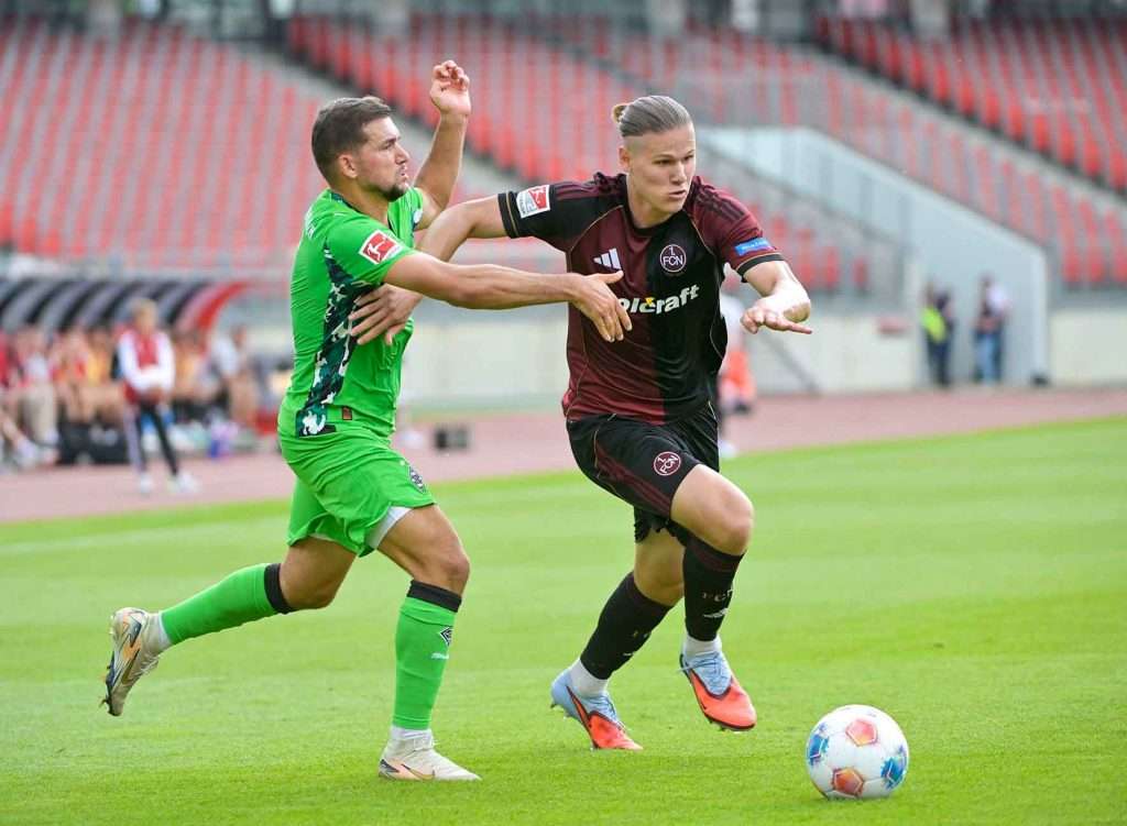 #Fußball, #Liga2, #Bundesliga, #DFL, #DFB, #Nürnberg, #1fcn, #fcn, #ClubHaus, #Stadion, #MaxMorlockStadion, #Fußball, #Ball, #Sport, #Fans, #Torjubel, #Ausschreitung, #Pyrotechnik, #Fahnen, #Fanblock, #Faszination, #Action, #Zweikampf, #Schiedsrichter, #Linienrichter, #FrankenBrunnen, #WolfHeizung, #NErgie, #toolcraft, #SparkasseNürnberg, #Freizeit, #Familie, #Zuschauer, #MaxMorlock, #Spielräume, #Stolperstein, #JenöKonradCup, #dielegendelebt, #Handball, #Boxen, #Tennis, #Schwimmen, #HandwerkerClub, #Handwerkerazubimesse, #azubimesse, #erstklaessleraktion, #125Jahre, #Jubiläum,
