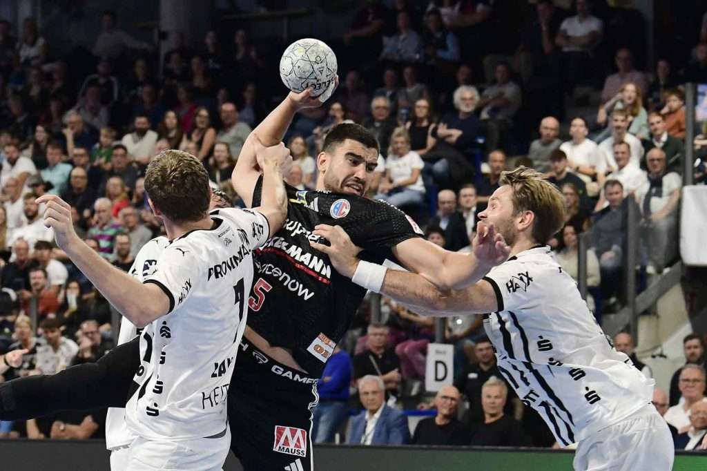 #Handballbundesliga, #LiquiMoly, #HCErlangen, #Handball, #HBL, #Nuremberg, #Erlangen, #ArenaNürnbergerVersicherung, #heitec, #Fackelmann, #Aichinger, #BarthHaas, #Bodin, #MaxBögl, #Bionorica, #Hemmersbach, #hlstudios, #HofmannPersonal, #LauerEuromovers, #Mauss, #pensionsolution, #Schultheiß, #SontowskiPartner, #Tucher, #Wild Panda, #hce, #ball, #tor, #zuschauer, #fans, #vielfaltgewinnt, #keinfanohnejob,