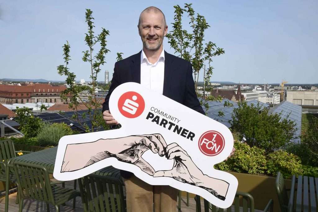 #Fußball, #Liga2, #Bundesliga, #DFL, #DFB, #Nürnberg, #Stadion, #MaxMorlockStadion, #Ball, #Sport, #Fans, #Torjubel, #Ausschreitung, #Pyrotechnik, #Fahnen, #Fanblock, #Faszination, #Action, #Zweikampf, #Schiedsrichter, #Linienrichter, #FrankenBrunnen, #NErgie, #SparkasseNürnberg, #toolcraft, #Freizeit, #Familie, #Zuschauer, #MaxMorlock, #Spielräume, #Stolperstein, #JenöKonradCup, #dielegendelebt,