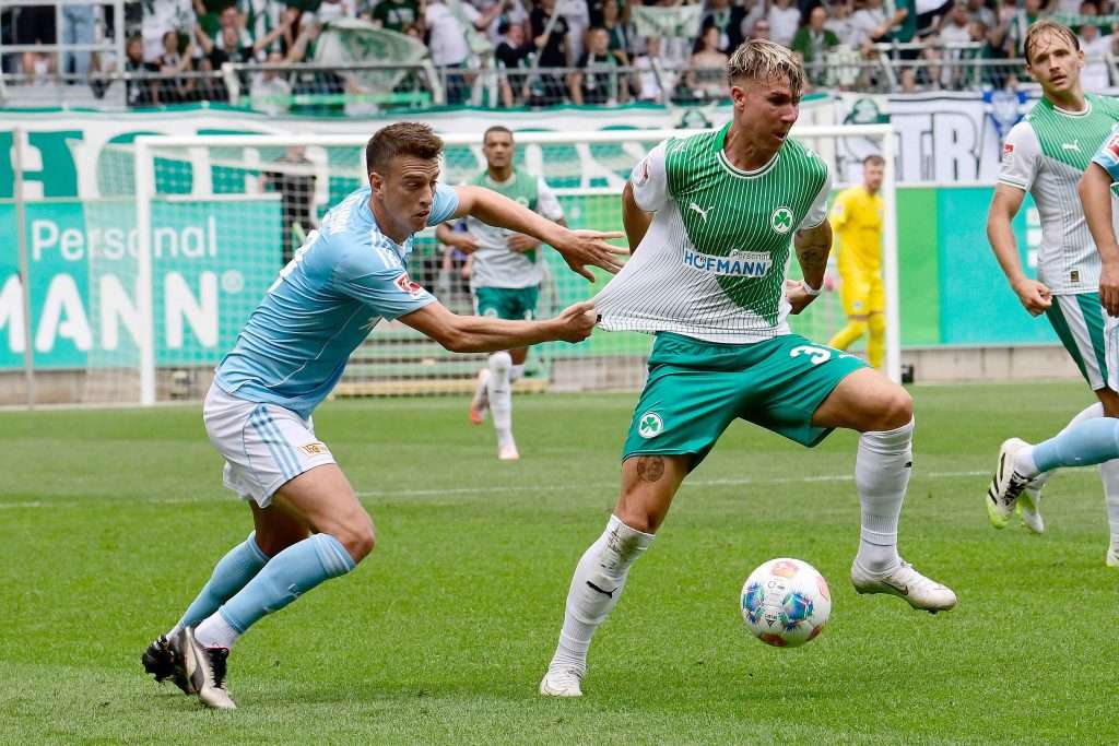 #Fussball, #Bundesliga, #DFL, #Liga2, #GreutherFürth, #sgf, #SportparkRonhof, #Kleeblatt, #HofmannPersonal, #BruderSpielwaren, #FrankenBrunnen, #GrünerBier, #RosicImmobilien, #simbadickiegroup, #Swietelsky, #WildPanda, #Fürth, #ball, #stadion, #zuschauer, #fans, #tor, #vielfaltgewinnt, #keinfanohnejob,