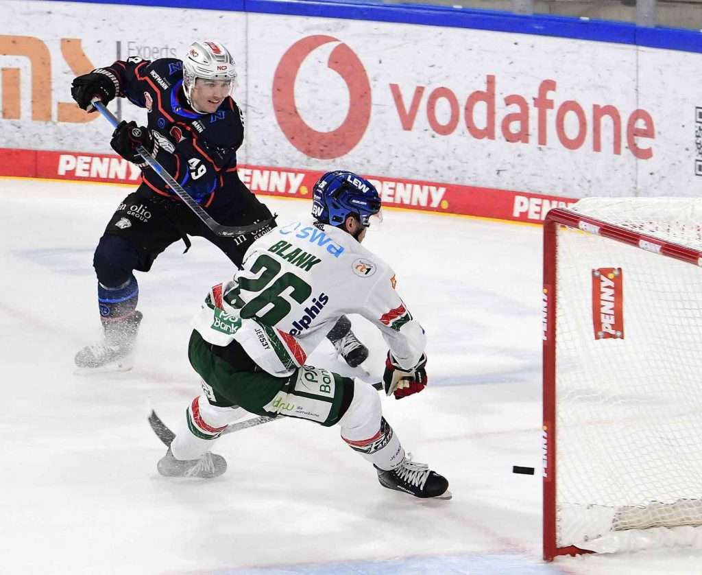 #del, #eishockey, #nit, #nuernbergicetigers, #icetigers, #puck, #pucki, #maskottchen, #nuernberg, #arena, #tor, #zuschauer, #fans, #hofmannpersonal, #vielfaltgewinnt, #keinfanohnejob, #bodin, #nergie, #wbgnuernberg,