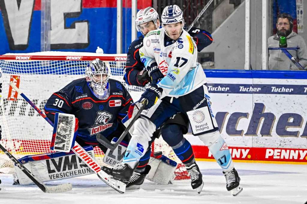 #del, #eishockey, #nit, #nuernbergicetigers, #icetigers, #puck, #pucki, #maskottchen, #nuernberg, #arena, #tor, #zuschauer, #fans, #hofmannpersonal, #vielfaltgewinnt, #keinfanohnejob, #bodin, #nergie, #wbgnuernberg,