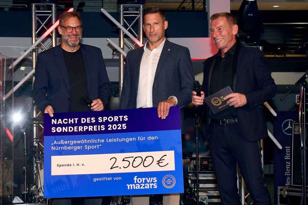 #Nürnberg, #Nuremberg, #MaxMorlockStadion, #Sport, #DLV, #Meisterschaft, #Leichtathletik, #Wettbewerb, #Höchstleistung, #Spitzensport, #Begeisterung, #Weitsprung, #Hochsprung, #Kugelstossen, #Staffellauf, #Hürdenlauf, #Tennis, #BTV, #GoldeneRing, #Olympia, #AlphaGruppe, #DST, #ipp, #LebkuchenSchmidt, #RödlPartner, #SparkasseNürnberg, #mercedesbenz,
