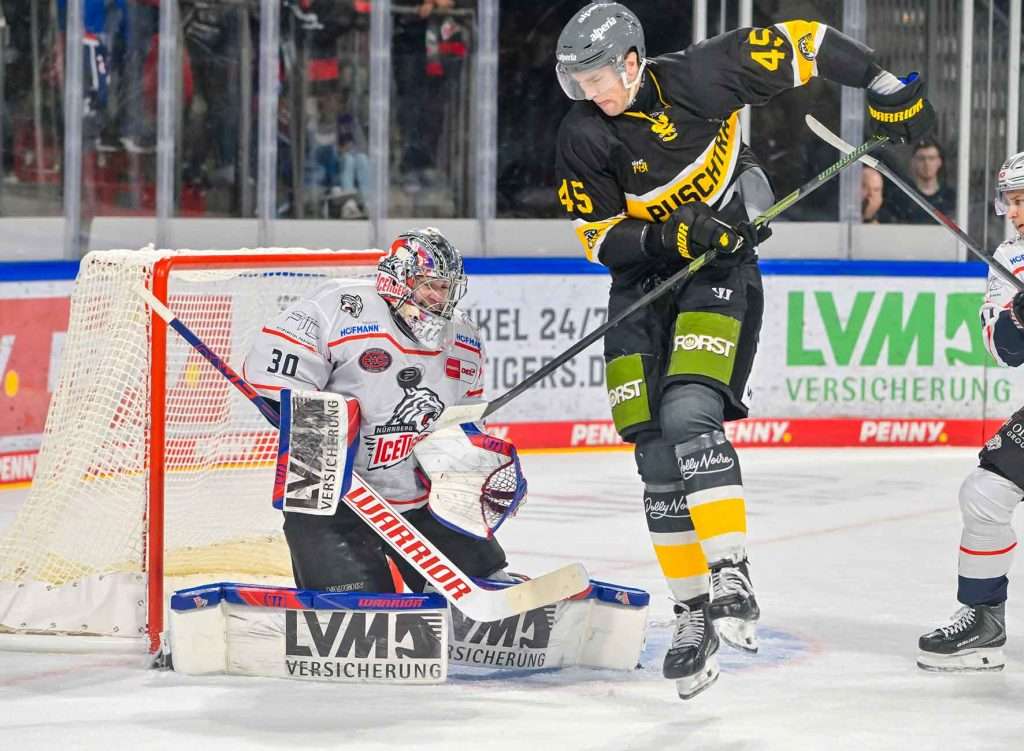 #del, #eishockey, #nit, #nuernbergicetigers, #icetigers, #puck, #pucki, #maskottchen, #nuernberg, #arena, #tor, #zuschauer, #fans, #hofmannpersonal, #vielfaltgewinnt, #keinfanohnejob, #bodin, #nergie, #wbgnuernberg,