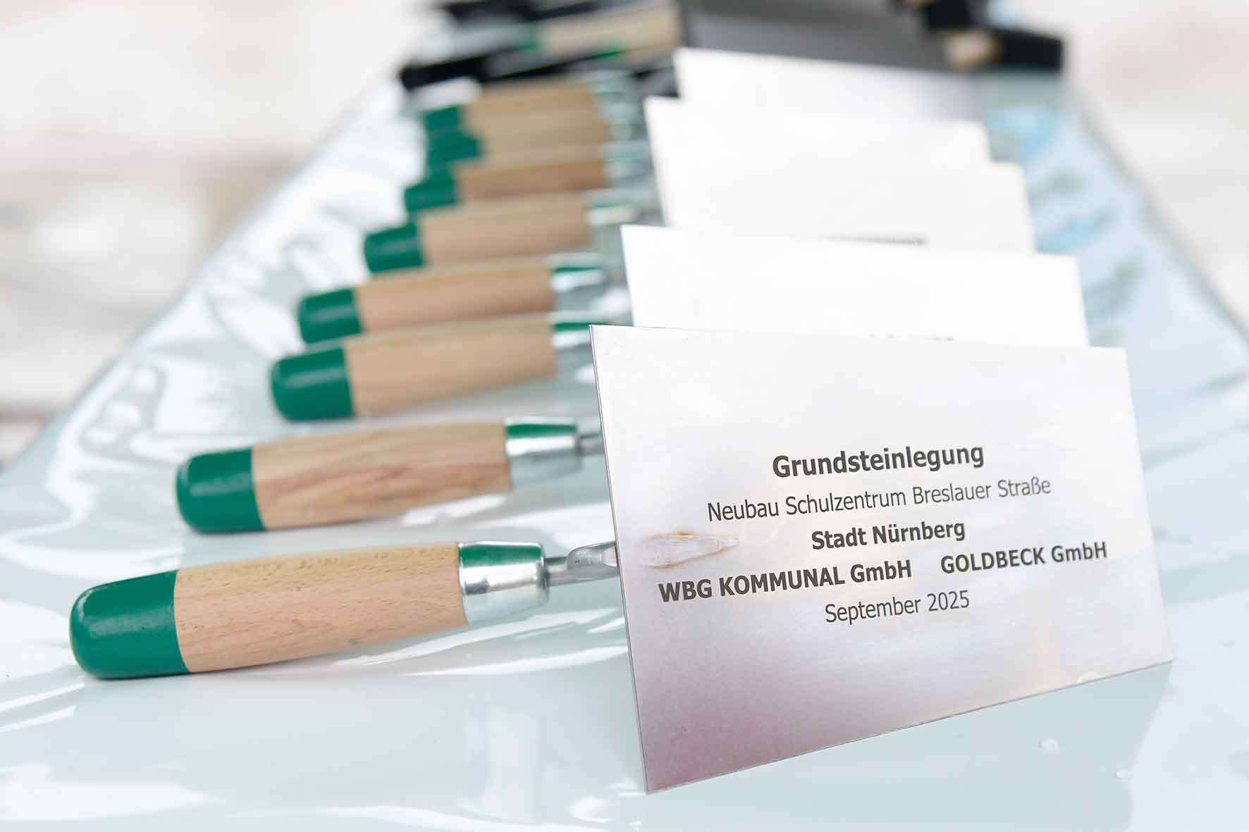 #nürnberg, #nuremberg, #stadt, #wbgnuernberg, #stiftung, #neubau, #mietwohnungen, #erneuerung, #abriss, #aufbau, #klimaziele, #wbg2000stiftung, #wohnbau, #Umweltfreundlich, #Wohnungen, #Vermietungen, #originalregional, #Holz, #Hybridhäuser, #ispfd, #Grundsteinlegung, #Einweihung,