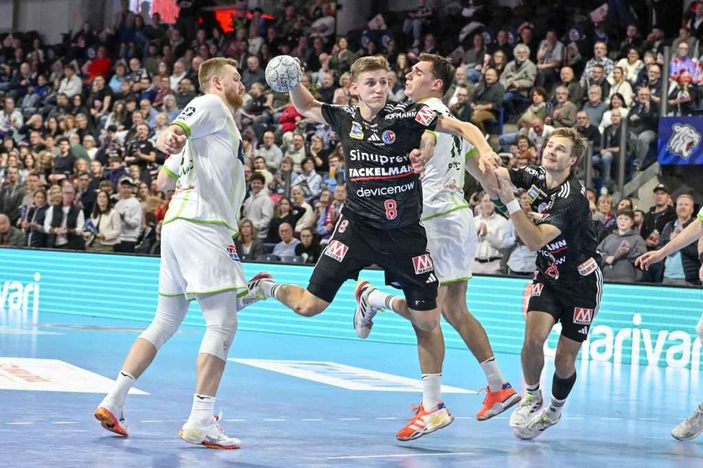 #Handballbundesliga, #LiquiMoly, #HCErlangen, #Handball, #HBL, #Nuremberg, #Erlangen, #ArenaNürnbergerVersicherung, #heitec, #Fackelmann, #Aichinger, #BarthHaas, #Bodin, #MaxBögl, #Bionorica, #Hemmersbach, #hlstudios, #HofmannPersonal, #LauerEuromovers, #Mauss, #pensionsolution, #Schultheiß, #SontowskiPartner, #Tucher, #Wild Panda, #hce, #ball, #tor, #zuschauer, #fans, #vielfaltgewinnt, #keinfanohnejob,