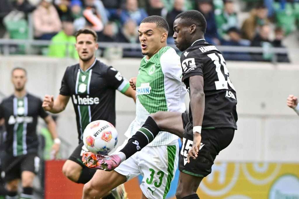 #Fussball, #Bundesliga, #DFL, #Liga2, #GreutherFürth, #sgf, #SportparkRonhof, #Kleeblatt, #HofmannPersonal, #BruderSpielwaren, #FrankenBrunnen, #GrünerBier, #RosicImmobilien, #simbadickiegroup, #Swietelsky, #WildPanda, #Fürth, #ball, #stadion, #zuschauer, #fans, #tor, #vielfaltgewinnt, #keinfanohnejob,