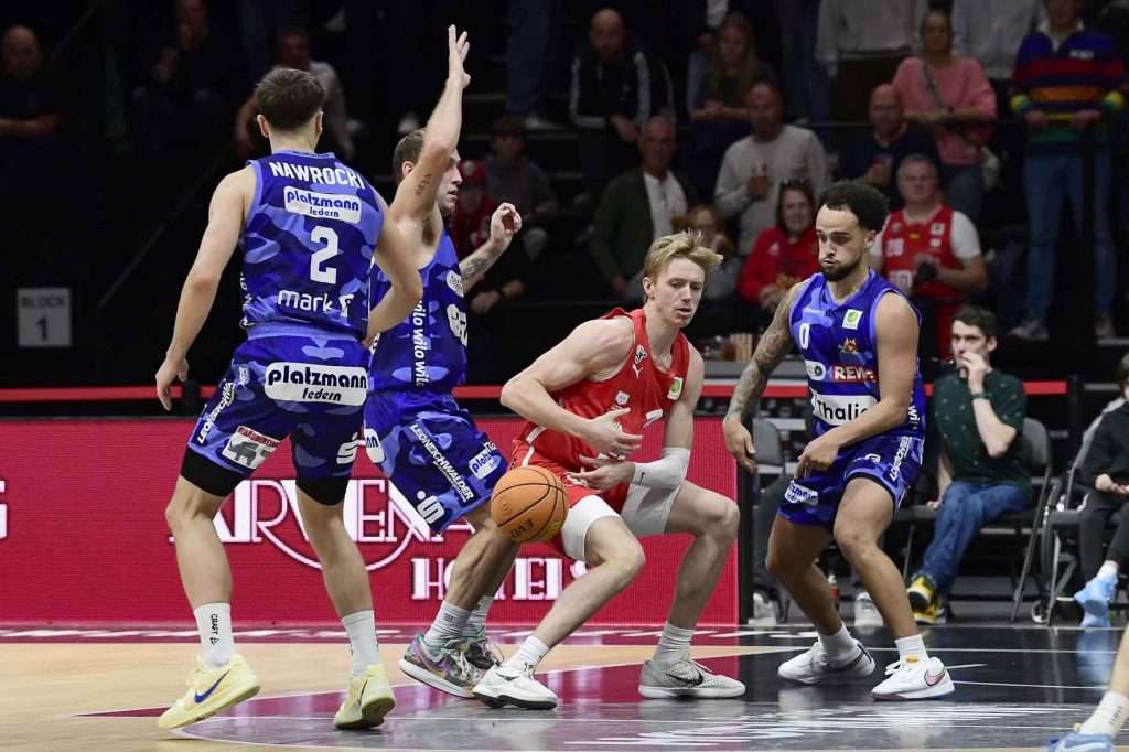 #bbl, #basketball, #proa, #nuernbergfalcons, #nuernberg, #falcons, #nbc, #kiametropolarena, #sparkassenuernberg, #nergie, #wbgnuernberg, #hofmannpersonal, #barmerliga, #nuebasketball, #vielfaltgewinnt, #keinfanohnejob, #norisblockers,