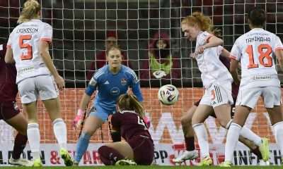 #Fußball, #Liga1, #Bundesliga, #DFL, #DFB, #googlepixel, #frauenbundesliga, #Nürnberg, #1fcn, #fcn, #damen, #frauen, #Stadion, #MaxMorlockStadion, #Ball, #Sport, #Fans, #Jubel, #Torjubel, #Fahnen, #Fanblock, #Faszination, #Action, #Zweikampf, #Schiedsrichter, #Linienrichter, #SparkasseNürnberg, #NErgie, #Zuschauer, #fussball,
