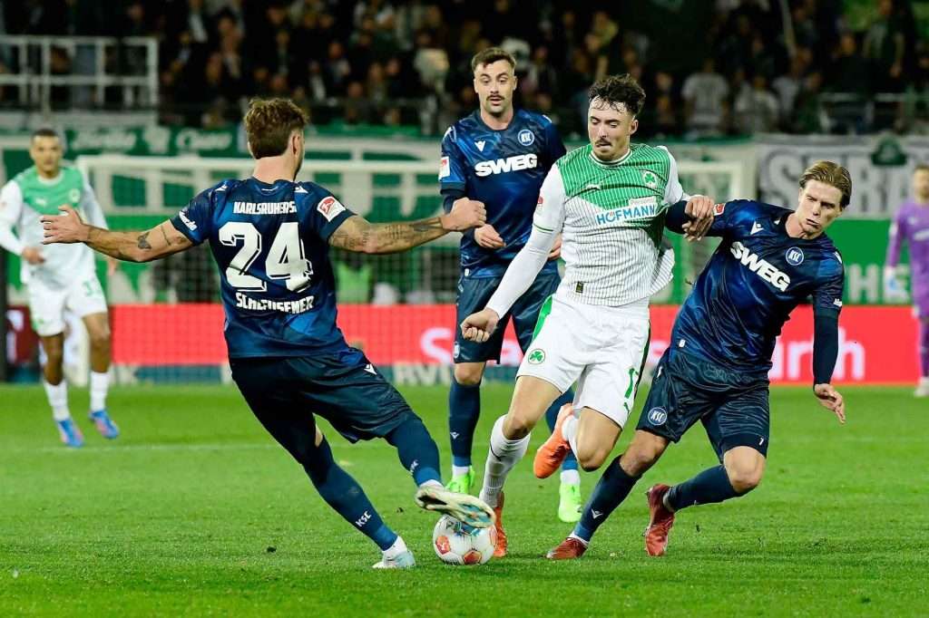 #Fussball, #Bundesliga, #DFL, #Liga2, #GreutherFürth, #sgf, #SportparkRonhof, #Kleeblatt, #HofmannPersonal, #BruderSpielwaren, #FrankenBrunnen, #GrünerBier, #RosicImmobilien, #simbadickiegroup, #Swietelsky, #WildPanda, #Fürth, #ball, #stadion, #zuschauer, #fans, #tor, #vielfaltgewinnt, #keinfanohnejob,