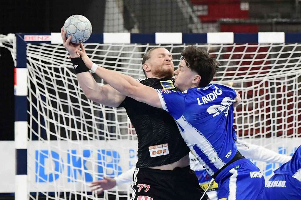 #Handballbundesliga, #HCErlangen, #Handball, #HBL, #Nuremberg, #Erlangen, #ArenaNürnbergerVersicherung, #heitec, #Fackelmann, #Aichinger, #BarthHaas, #Bodin, #MaxBögl, #Bionorica, #Hemmersbach, #hlstudios, #HofmannPersonal, #LauerEuromovers, #Mauss, #pensionsolution, #Schultheiß, #SontowskiPartner, #Tucher, #Wild Panda, #hce, #ball, #tor, #zuschauer, #fans, #vielfaltgewinnt, #keinfanohnejob,