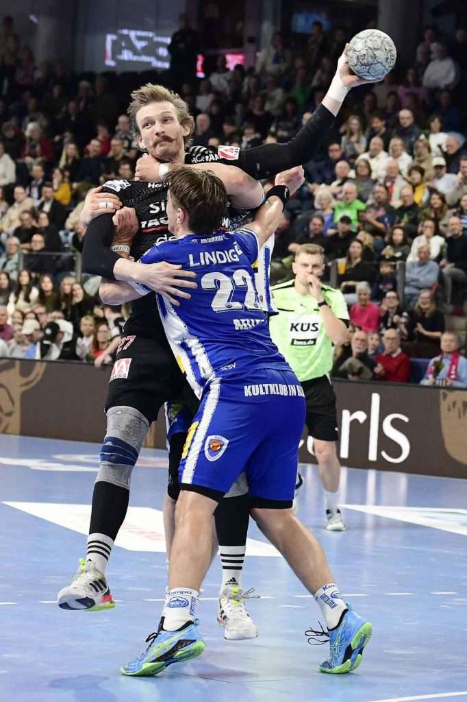 #Handballbundesliga, #HCErlangen, #Handball, #HBL, #Nuremberg, #Erlangen, #ArenaNürnbergerVersicherung, #heitec, #Fackelmann, #Aichinger, #BarthHaas, #Bodin, #MaxBögl, #Bionorica, #Hemmersbach, #hlstudios, #HofmannPersonal, #LauerEuromovers, #Mauss, #pensionsolution, #Schultheiß, #SontowskiPartner, #Tucher, #Wild Panda, #hce, #ball, #tor, #zuschauer, #fans, #vielfaltgewinnt, #keinfanohnejob,