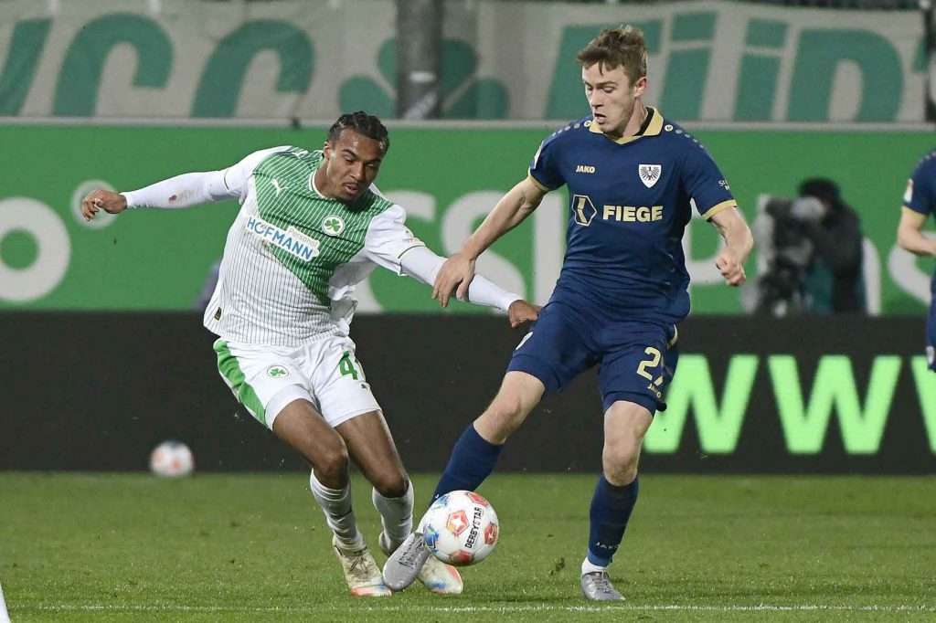 #Fussball, #Bundesliga, #DFL, #Liga2, #GreutherFürth, #sgf, #SportparkRonhof, #Kleeblatt, #HofmannPersonal, #BruderSpielwaren, #FrankenBrunnen, #GrünerBier, #RosicImmobilien, #simbadickiegroup, #Swietelsky, #WildPanda, #Fürth, #ball, #stadion, #zuschauer, #fans, #tor, #vielfaltgewinnt, #keinfanohnejob,