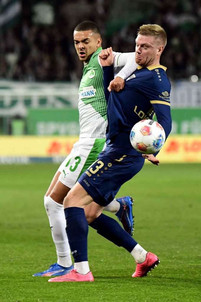 #Fussball, #Bundesliga, #DFL, #Liga2, #GreutherFürth, #sgf, #SportparkRonhof, #Kleeblatt, #HofmannPersonal, #BruderSpielwaren, #FrankenBrunnen, #GrünerBier, #RosicImmobilien, #simbadickiegroup, #Swietelsky, #WildPanda, #Fürth, #ball, #stadion, #zuschauer, #fans, #tor, #vielfaltgewinnt, #keinfanohnejob,