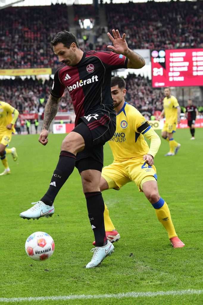 #Fußball, #Liga2, #Bundesliga, #DFL, #DFB, #Nürnberg, #1fcn, #fcn, #ClubHaus, #Stadion, #MaxMorlockStadion, #Fußball, #Ball, #Sport, #Fans, #Torjubel, #Ausschreitung, #Pyrotechnik, #Fahnen, #Fanblock, #Faszination, #Action, #Zweikampf, #Schiedsrichter, #Linienrichter, #FrankenBrunnen, #NErgie, #SparkasseNürnberg, #Freizeit, #Familie, #Zuschauer, #MaxMorlock, #Spielräume, #Stolperstein, #JenöKonradCup, #dielegendelebt, #HandwerkerClub, #Handwerkerazubimesse, #azubimesse, #erstklaessleraktion, #125Jahre, #Jubiläum, #glubb, #unserclub, #clubcommunity, #wirsindderclub, #glubbnews, #kadepp, #teilderlegende,