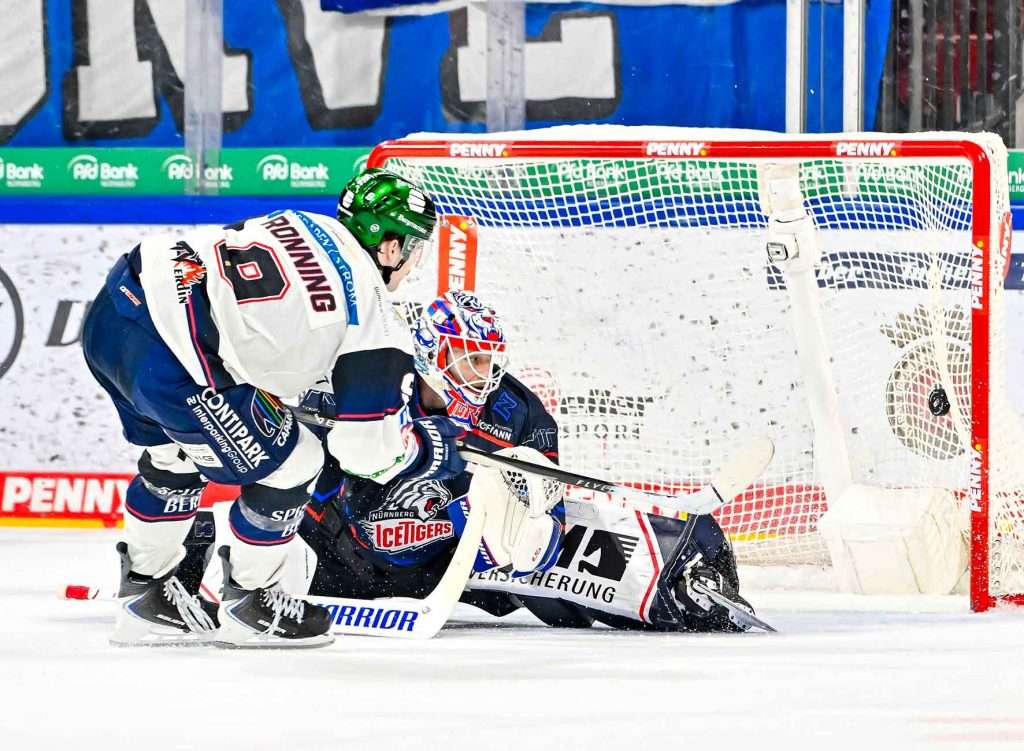 #del, #eishockey, #nit, #nuernbergicetigers, #icetigers, #puck, #pucki, #maskottchen, #nuernberg, #arena, #tor, #zuschauer, #fans, #hofmannpersonal, #vielfaltgewinnt, #keinfanohnejob, #bodin, #nergie, #wbgnuernberg,