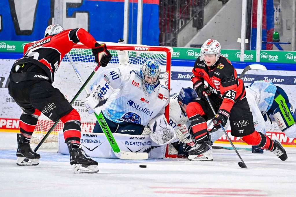 #del, #eishockey, #nit, #nuernbergicetigers, #icetigers, #puck, #pucki, #maskottchen, #nuernberg, #arena, #tor, #zuschauer, #fans, #hofmannpersonal, #vielfaltgewinnt, #keinfanohnejob, #bodin, #nergie, #wbgnuernberg,